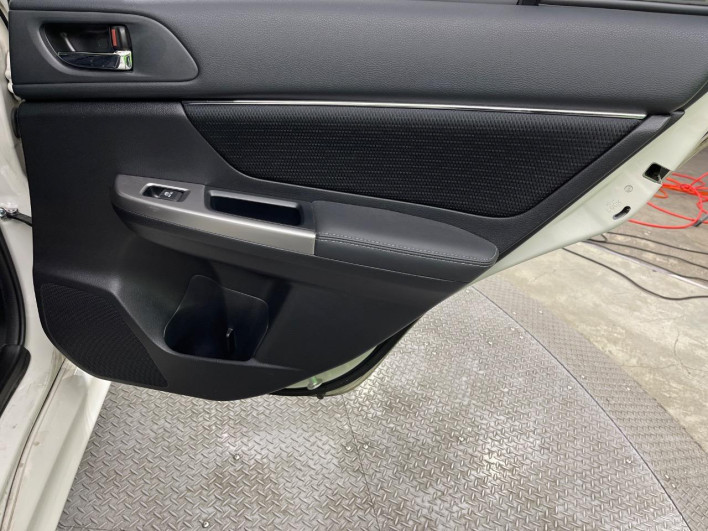 2015 Subaru Levorg DBA-VM4 (UW-6a1e4a58ec1c1)[14]