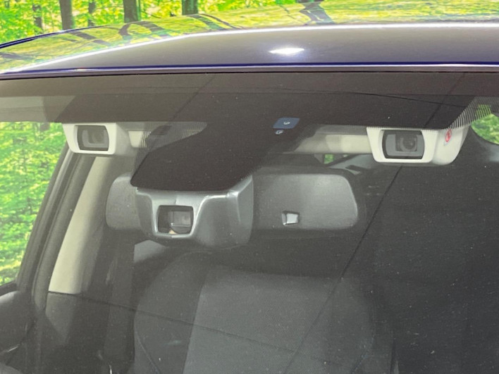2015 Subaru Levorg DBA-VM4 (UW-6a1e4a5914102)[12]