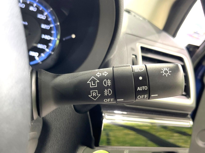 2017 Subaru Levorg DBA-VM4 (UW-6a1e4a59a889a)[27]