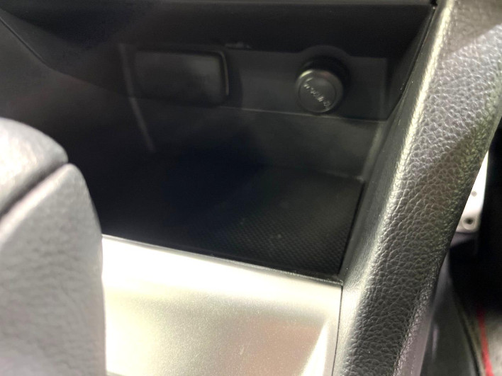 2017 Subaru Levorg DBA-VM4 (UW-6a1e4a59a889a)[16]