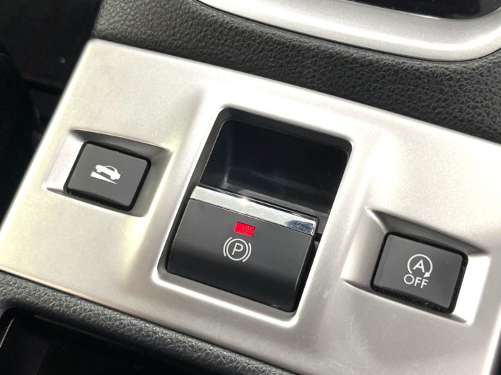 2017 Subaru Levorg DBA-VM4 (UW-6a1e4a59a889a)[18]
