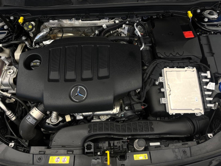 2024 Mercedes Benz CLA Class Shooting Brake 3DA-118612M (UW-6a1e4a5f52e4d)[9]