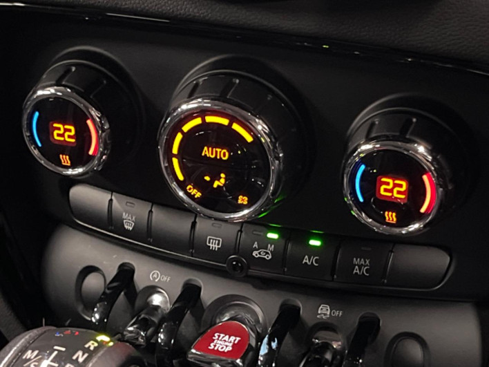 2016 Rover Mini DBA-LN20 (UW-6a1e4a6810817)[10]