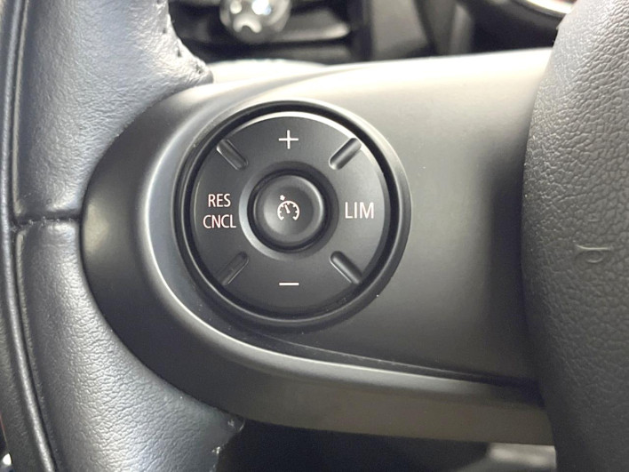 2016 Rover Mini LDA-LR20 (UW-6a1e4a69a5b97)[27]