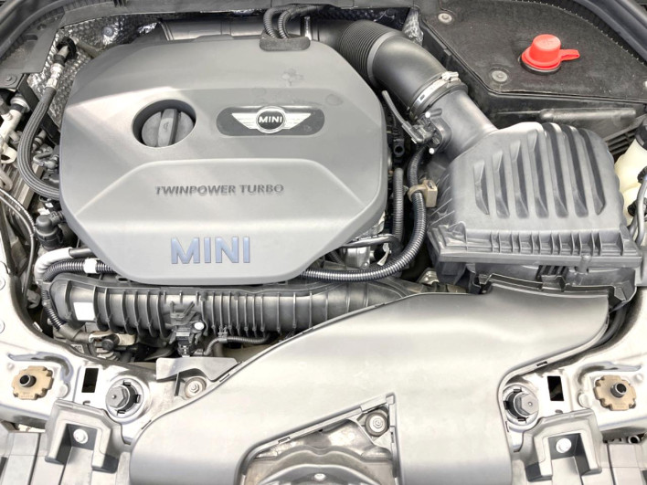 2016 Rover Mini DBA-XS20 (UW-6a1e4a6a4edb9)[4]