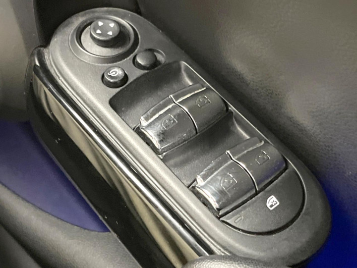 2016 Rover Mini DBA-XS20 (UW-6a1e4a6a4edb9)[21]