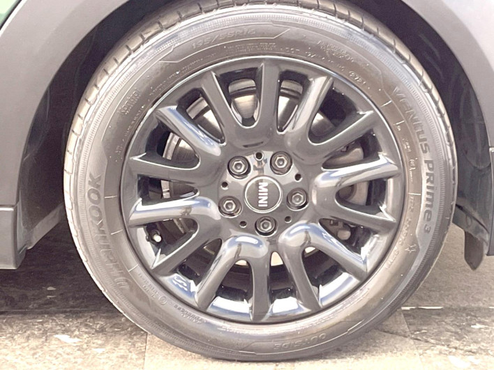 2016 Rover Mini DBA-XS20 (UW-6a1e4a6a4edb9)[5]