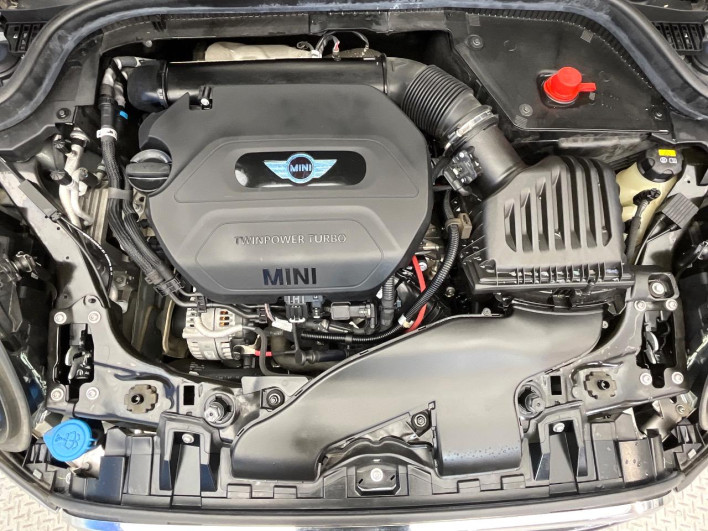 2019 Rover Mini LDA-XT15M (UW-6a1e4a6a5c135)[10]