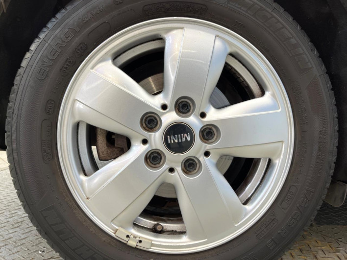 2019 Rover Mini LDA-XT15M (UW-6a1e4a6a5c135)[26]