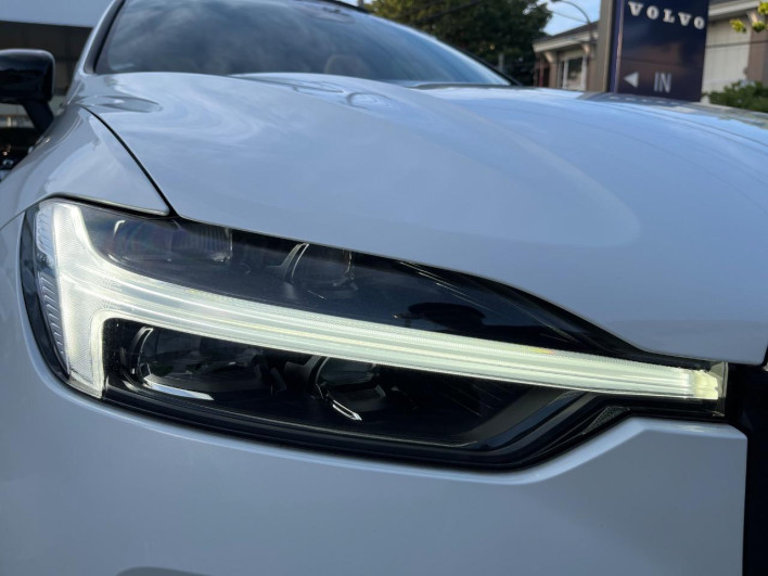2022 Volvo XC60 5LA-UB420XCP2A (UW-6a1e4a6eec493)[26]