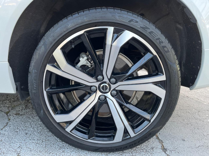 2022 Volvo XC60 5LA-UB420XCP2A (UW-6a1e4a6eec493)[18]