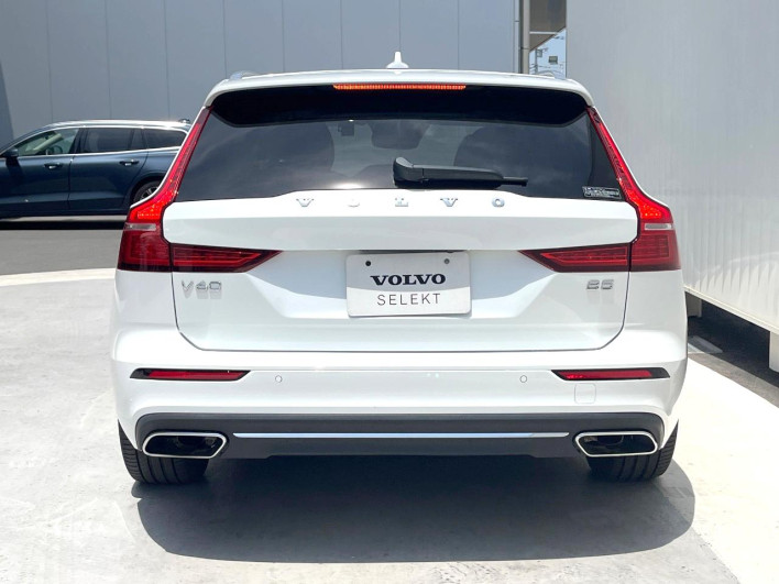 2021 Volvo V60 5AA-ZB420TM (UW-6a1e4a72d5783)[7]