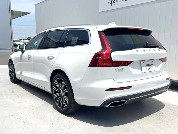 2021 Volvo V60 5AA-ZB420TM (UW-6a1e4a72d5783)[8]