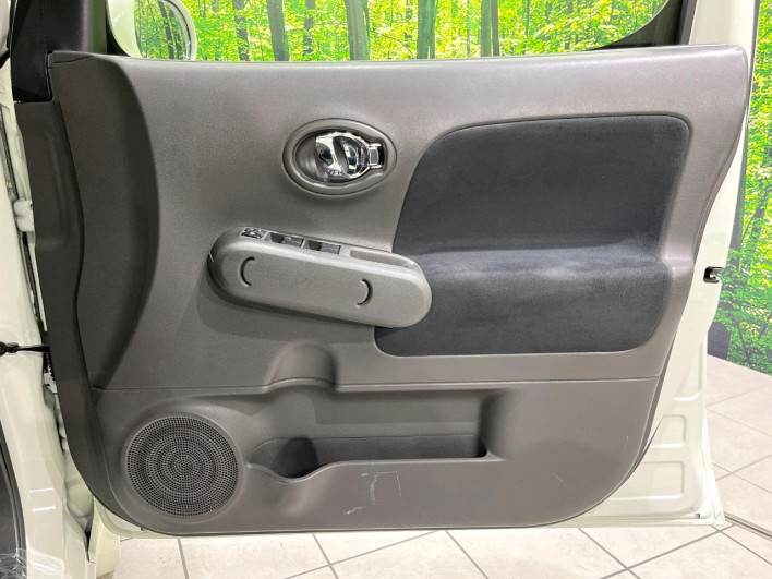 2012 Nissan Cube DBA-Z12 (UW-6a1e4a7476812)[11]
