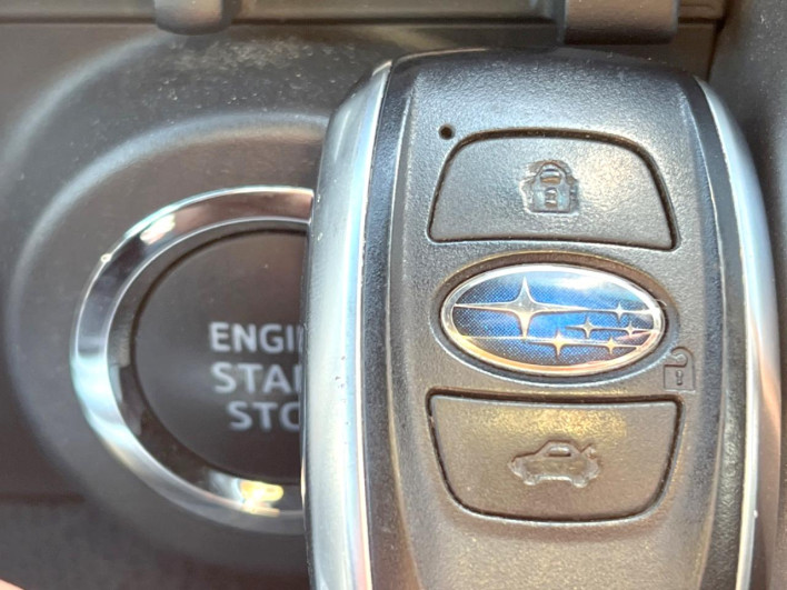 2015 Subaru BRZ DBA-ZC6 (UW-6a1e4a78a3286)[15]