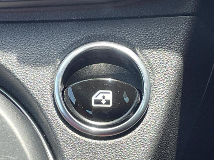 2021 Abartha Abarth 595 ABA-31214T (UW-6a1e4a7c0a66e)[18]