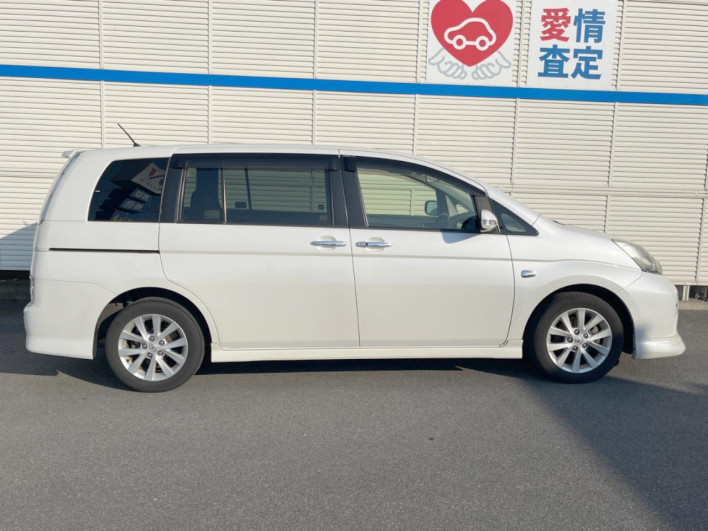 2012 Toyota Isis DBA-ZGM11W (UW-6a1e4a7c1f878)[14]