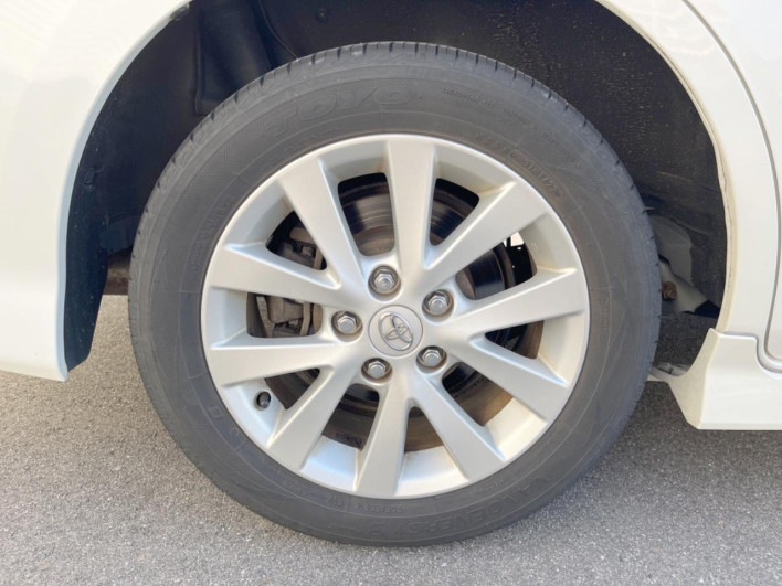 2012 Toyota Isis DBA-ZGM11W (UW-6a1e4a7c1f878)[9]