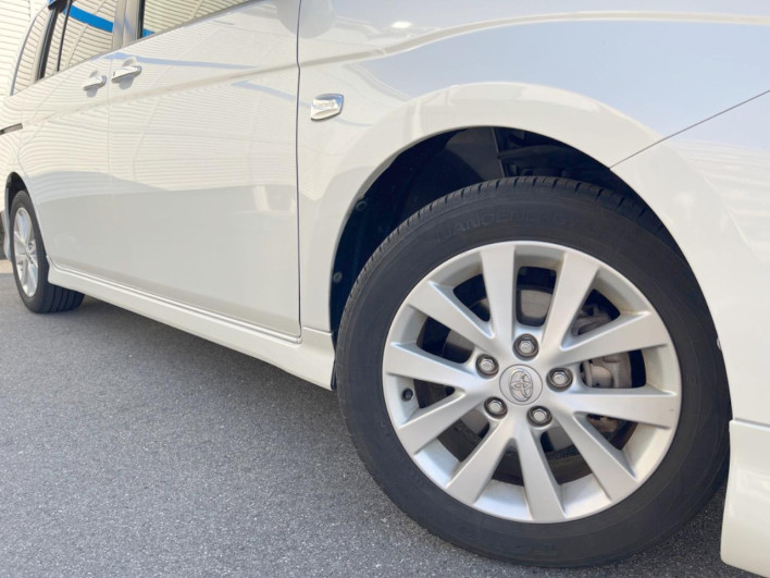 2012 Toyota Isis DBA-ZGM11W (UW-6a1e4a7c1f878)[8]