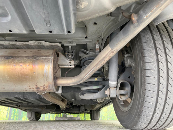 2008 Toyota Voxy DBA-ZRR70W (UW-6a1e4a7f622b1)[12]