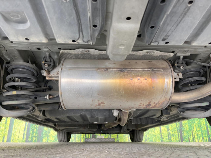 2008 Toyota Voxy DBA-ZRR70W (UW-6a1e4a7f622b1)[10]