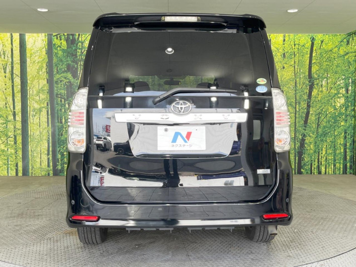 2008 Toyota Voxy DBA-ZRR70W (UW-6a1e4a7f622b1)[7]