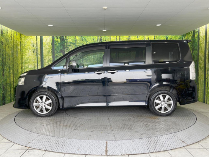 2008 Toyota Voxy DBA-ZRR70W (UW-6a1e4a7f622b1)[5]