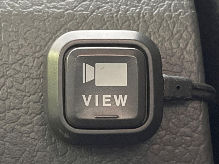 2008 Toyota Voxy DBA-ZRR70W (UW-6a1e4a7f622b1)[28]