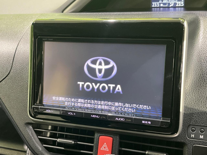 2015 Toyota Voxy DBA-ZRR80W (UW-6a1e4a81426b7)[25]