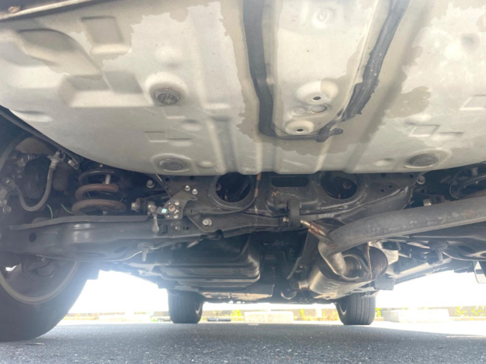 2017 Toyota Harrier DBA-ZSU60W (UW-6a1e4a8cc42e8)[23]