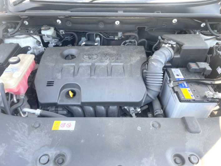 2017 Toyota Harrier DBA-ZSU60W (UW-6a1e4a8cc42e8)[4]