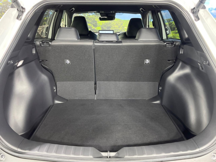 2023 Toyota Corolla Cross 6AA-ZVG13 (UW-6a1e4a8f06cf1)[29]