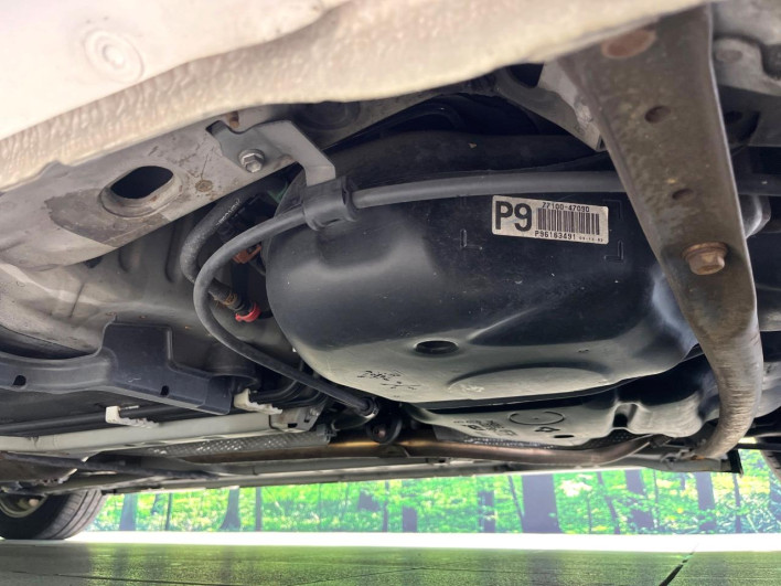 2009 Toyota Prius DAA-ZVW30 (UW-6a1e4a92258bd)[24]