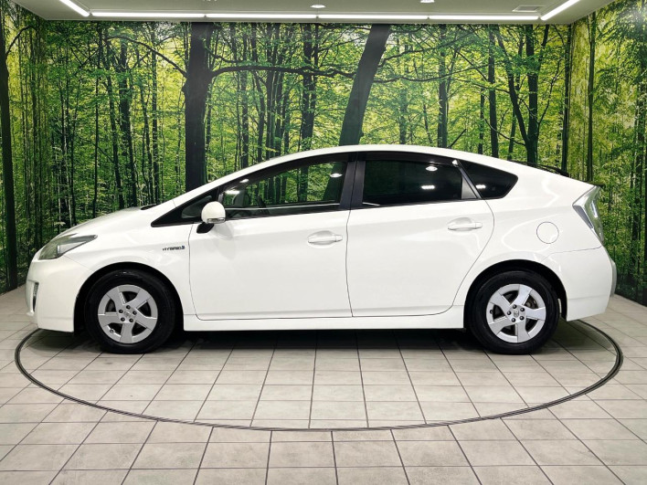 2009 Toyota Prius DAA-ZVW30 (UW-6a1e4a92258bd)[10]