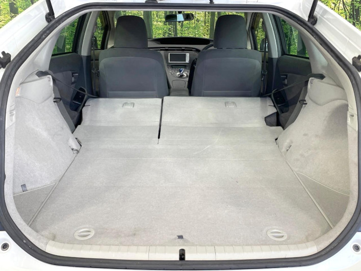 2010 Toyota Prius DAA-ZVW30 (UW-6a1e4a924e1b6)[22]