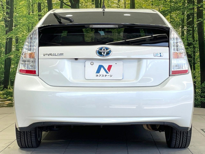 2010 Toyota Prius DAA-ZVW30 (UW-6a1e4a924e1b6)[17]