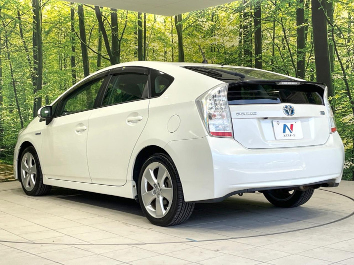 2010 Toyota Prius DAA-ZVW30 (UW-6a1e4a924e1b6)[25]