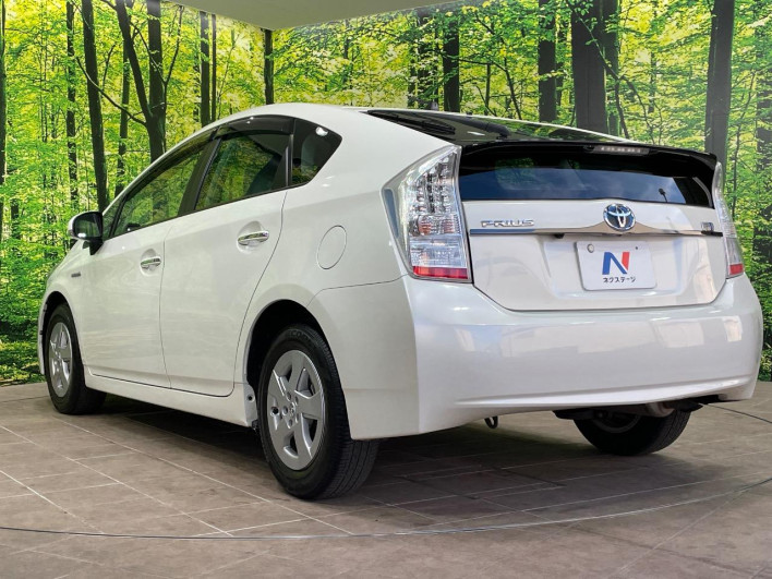 2010 Toyota Prius DAA-ZVW30 (UW-6a1e4a92c3a17)[18]