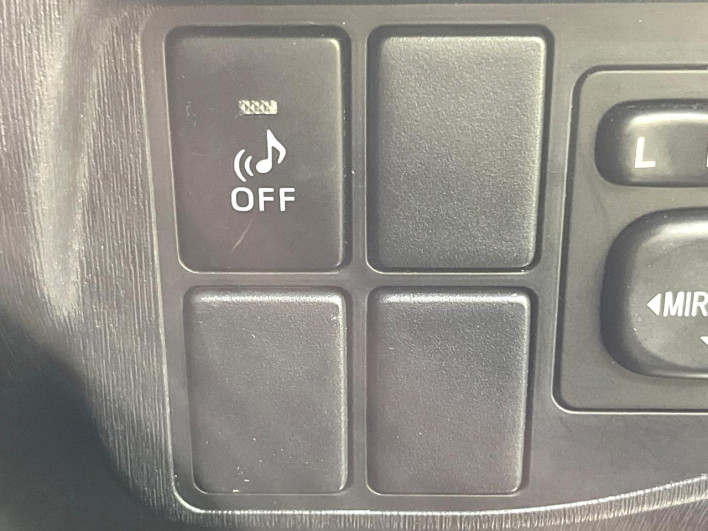 2012 Toyota Prius DAA-ZVW30 (UW-6a1e4a9418a59)[13]
