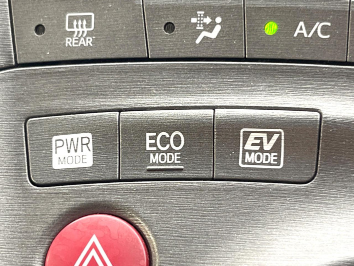 2012 Toyota Prius DAA-ZVW30 (UW-6a1e4a9418a59)[19]