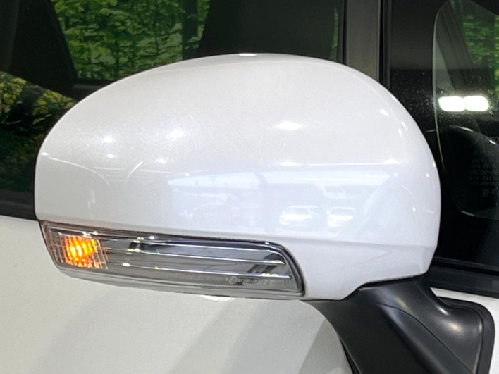 2013 Toyota Prius DAA-ZVW30 (UW-6a1e4a9444abf)[6]