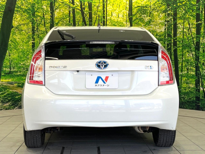2013 Toyota Prius DAA-ZVW30 (UW-6a1e4a9444abf)[20]