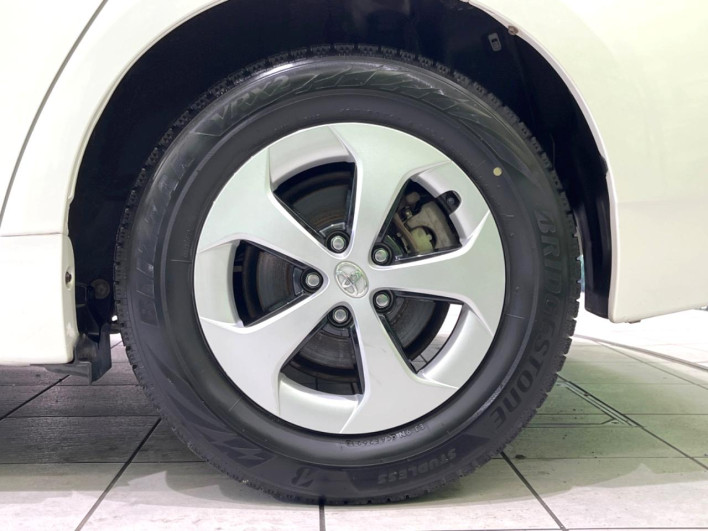 2013 Toyota Prius DAA-ZVW30 (UW-6a1e4a9444abf)[12]