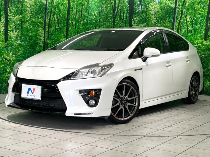2012 Toyota Prius DAA-ZVW30 (UW-6a1e4a951106a)[0]