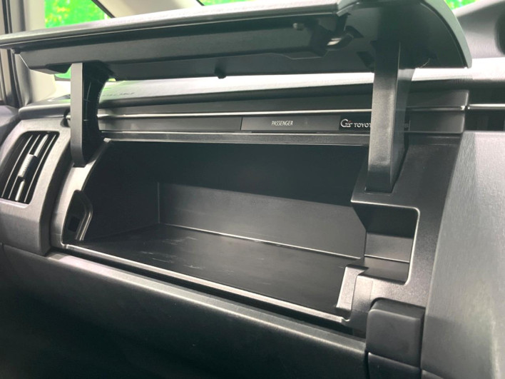 2012 Toyota Prius DAA-ZVW30 (UW-6a1e4a951106a)[20]
