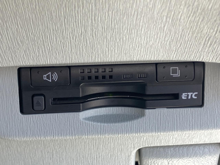 2012 Toyota Prius DAA-ZVW30 (UW-6a1e4a9528bd2)[14]