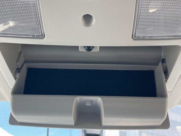 2012 Toyota Prius DAA-ZVW30 (UW-6a1e4a9528bd2)[28]