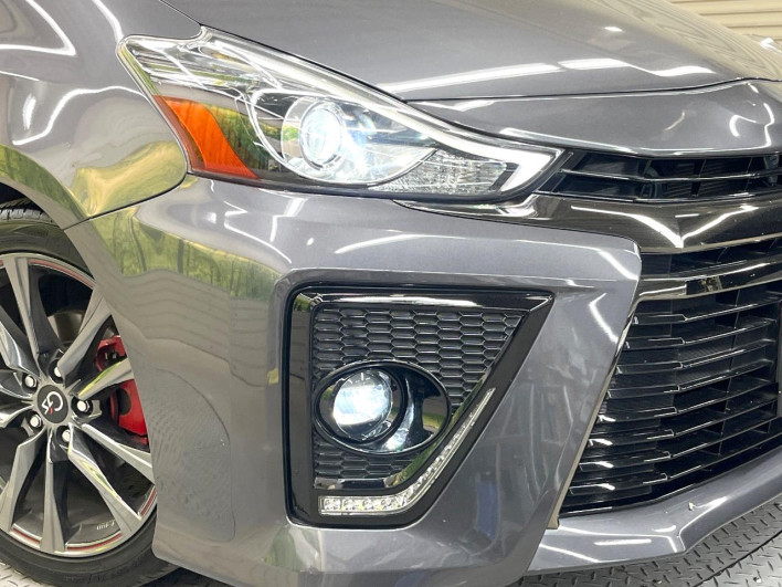 2016 Toyota Prius α DAA-ZVW41W (UW-6a1e4a96d463a)[29]