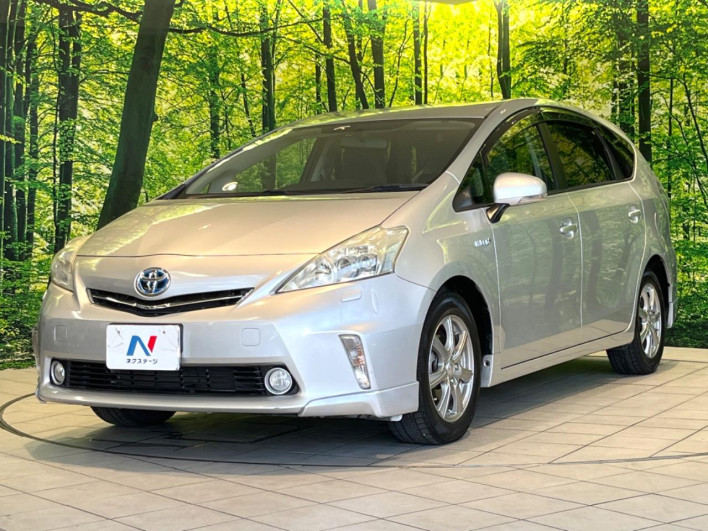 2011 Toyota Prius α DAA-ZVW41W (UW-6a1e4a96ecc3d)[12]