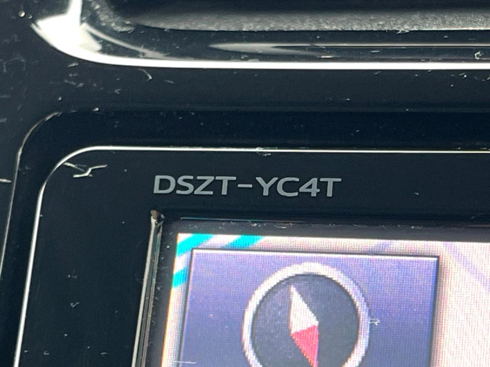 2017 Toyota Prius DAA-ZVW51 (UW-6a1e4a9d27aa3)[21]